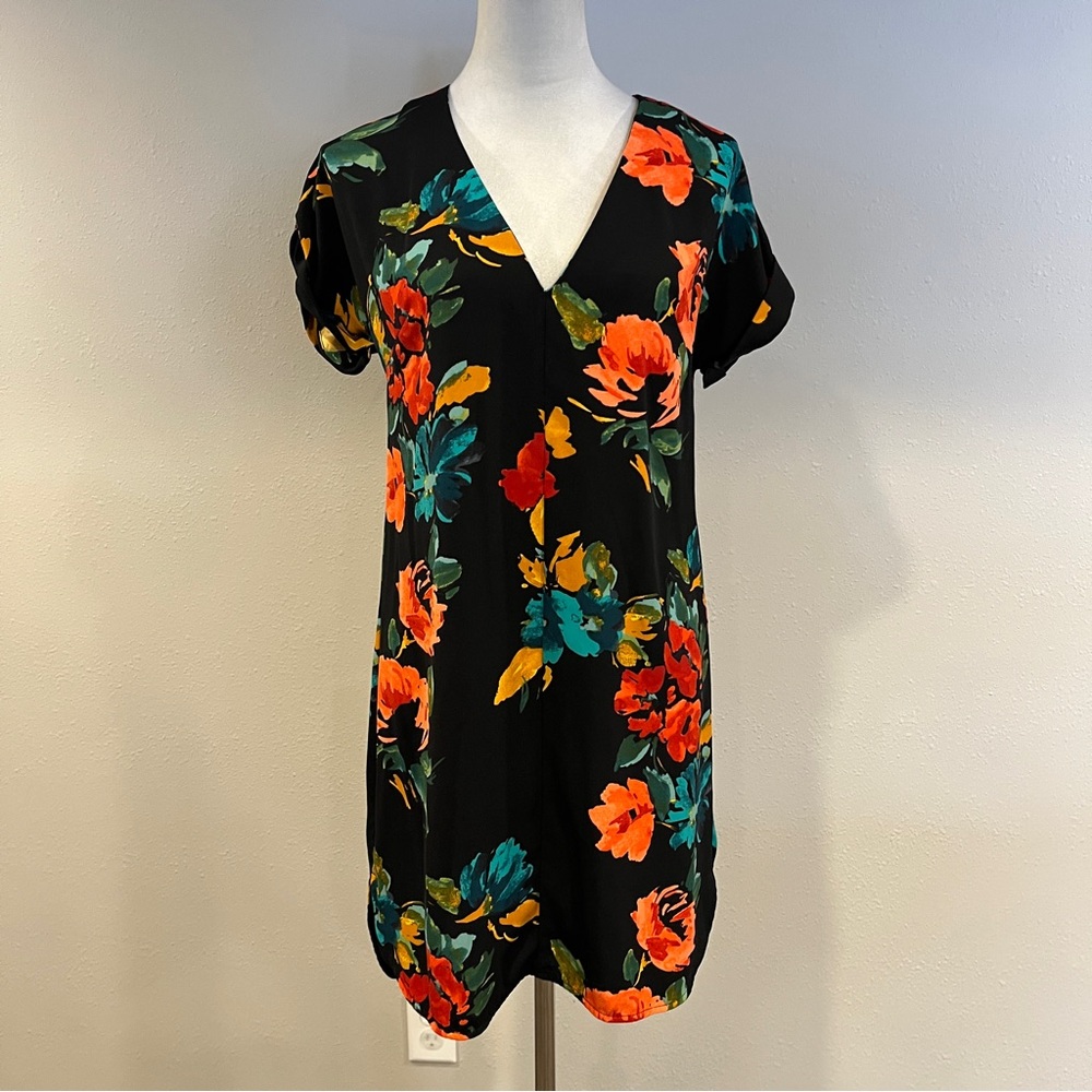 A New Day Floral V-Neck short sleeve a-line‎ mini Dress